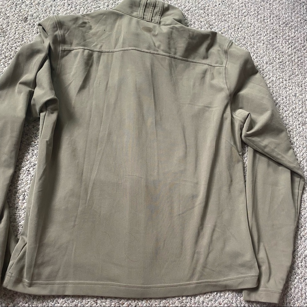 Adidas jacket - Picture 5 of 5